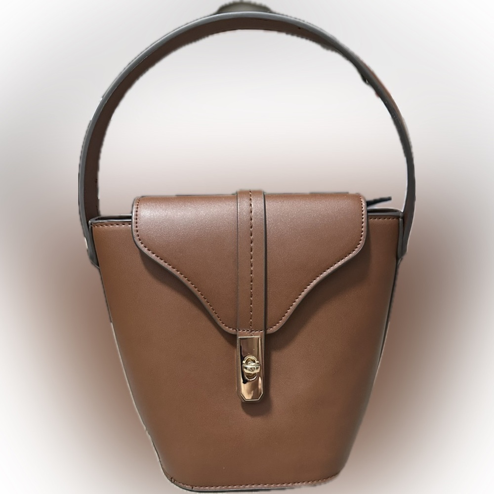 Mango Structured Bucket Bag | Cognac - Picture 7 of 12